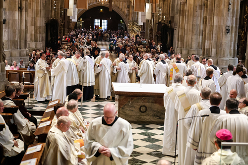 Diakonenweihe in der Erzdiözese Wien / Erzdiözese Wien/ Stephan Schönlaub Diakonenweihe in der Erzdiözese Wien